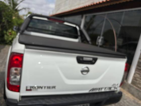 NISSAN FRONTIER 2.3 16V TURBO DIESEL ATTACK CD 4X4 AUTOMÁTICO